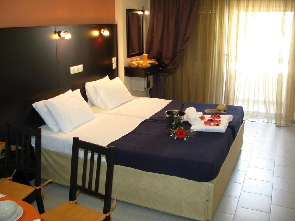 Villa Kokkinos Potósz Szoba fotó